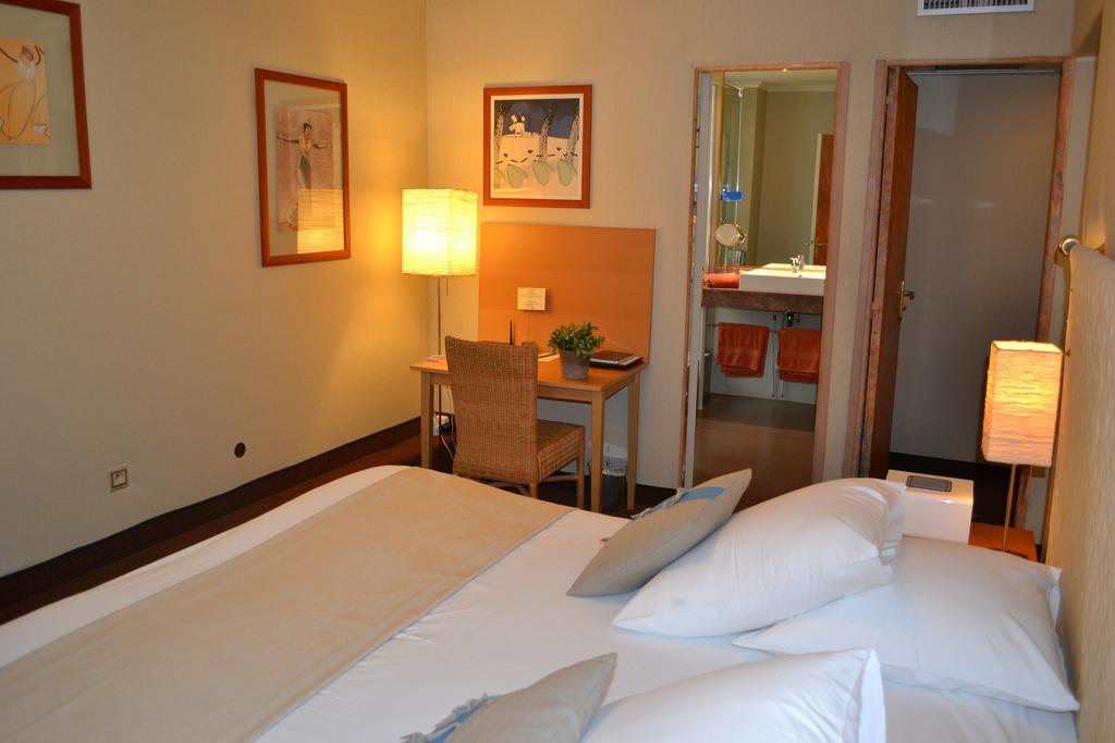 Hotel Saint Ferréol Marsella Habitación foto